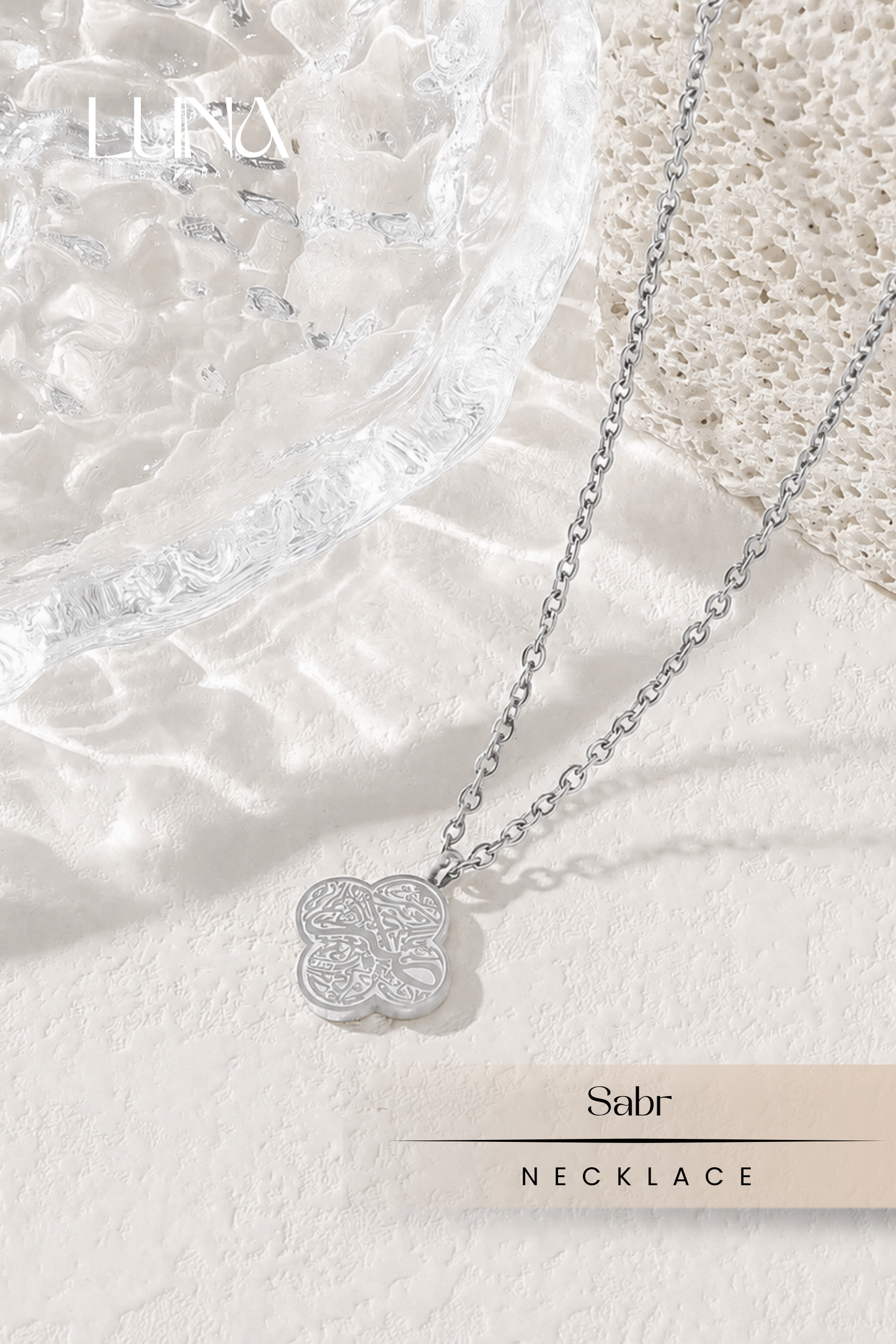 Luna: Sabr Clover Necklace