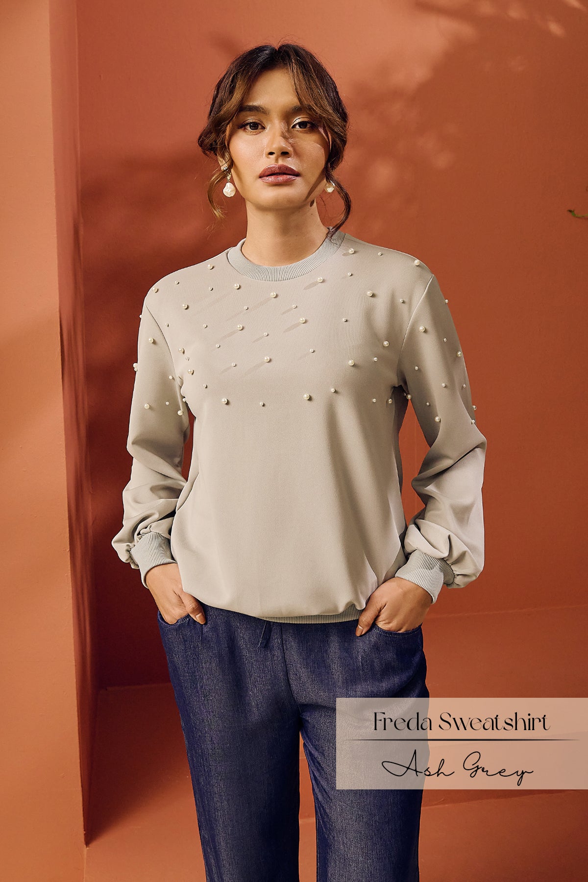 Freda Pearl Sweatshirt | Ash Grey