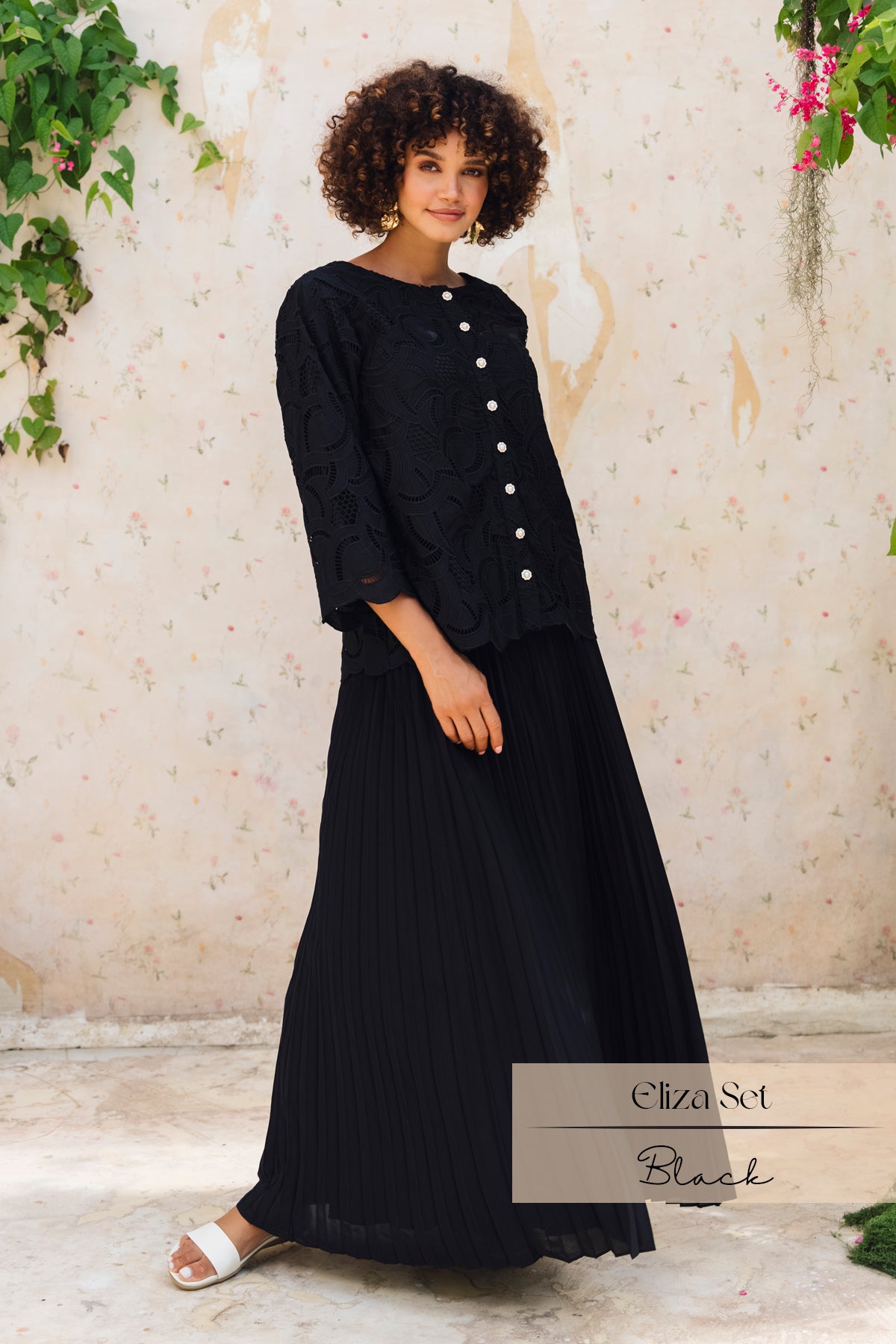 Eliza Pleats Skirt Set: Black