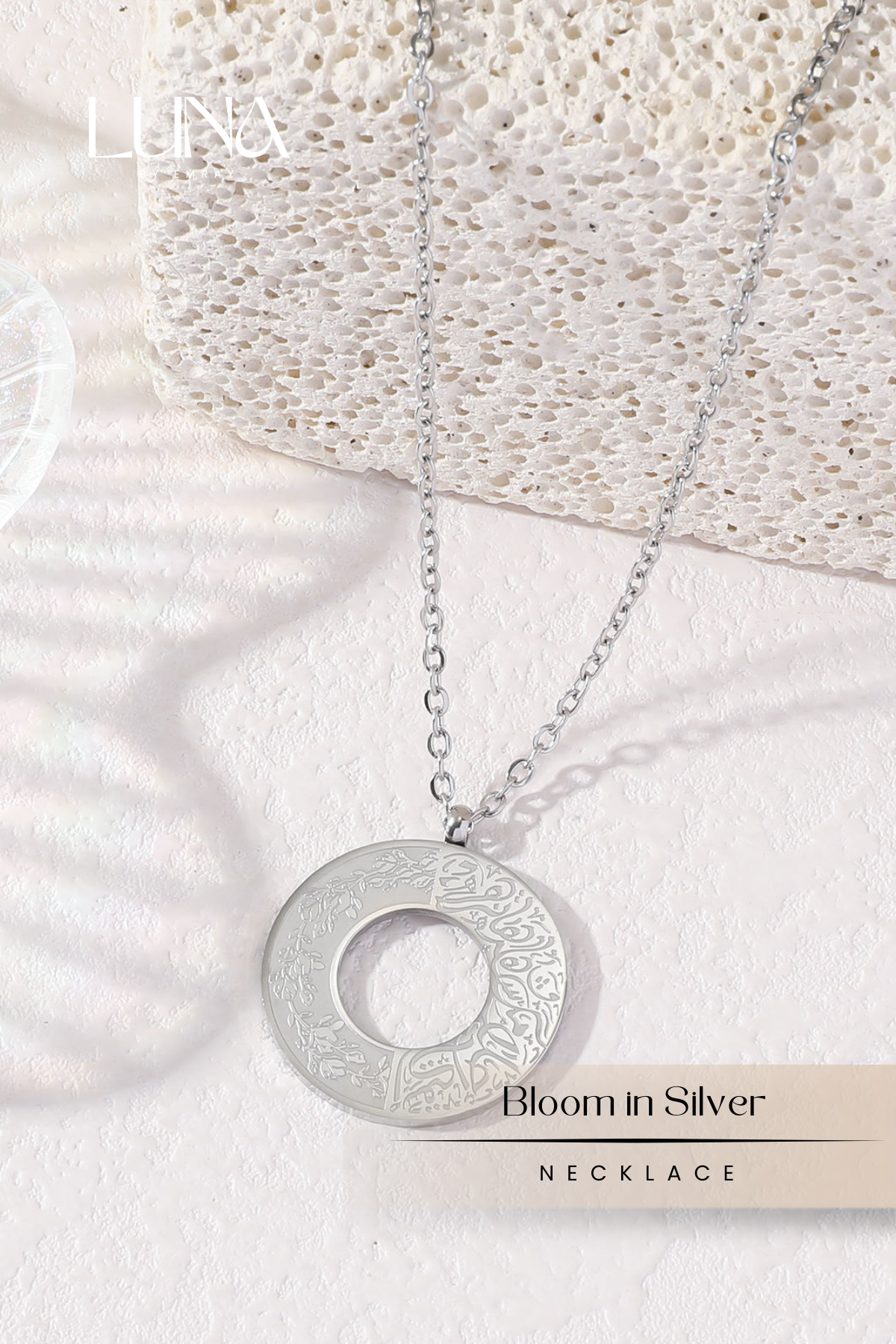 Luna: Bloom Necklace