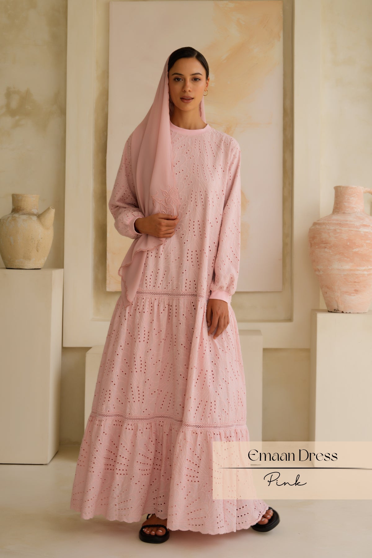 Emaan Embroidery Dress: Pink